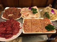 -山城年华老火锅(玉林店)