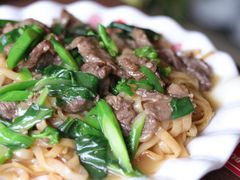 湿炒牛河-幸运牛汕头小黄牛牛肉火锅(梅林店)