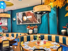 -黄泥岗·地道湖北菜(奥特莱斯店)