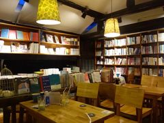 -猫的天空之城概念书店(苏州平江店)