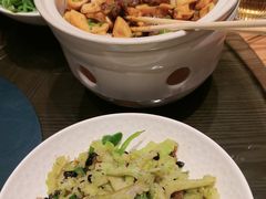 -鑫小城故事·藕汤·家常菜(台北一路总店)