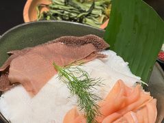 -三出山火锅(南京万象天地店)