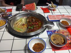 -喜悦小串丹东小黄牛海鲜烧烤大排档(民主广场店)