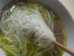 -越洋肖氏老米线(杨家坪店)