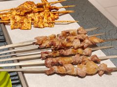 只放盐的羊肉串-红柳枝滩羊烧烤·非遗