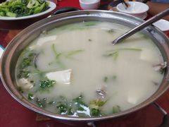 鲫鱼汤-亚荣河鲜