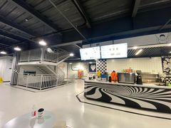 -极限PLAY运动娱乐新世界·团建派对潮玩休闲馆·室内蹦极高空游乐园