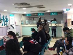 -同仁验光配镜(中心店)