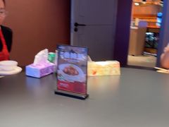 -肥肥虾庄·金牌油焖大虾(杨园滨江时代walk店)