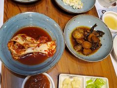 小菜-草家酱蟹炭火烤肉店(珲春南路一店)