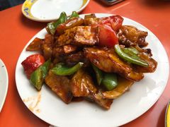 烧茄子-何适山庄 ·可团建(水长城P2停车场店)