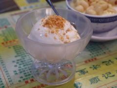 招牌椰子雪糕-顺记冰室(宝华路店)
