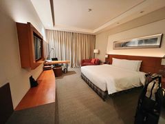 -上海浦东康桥绿地假日酒店