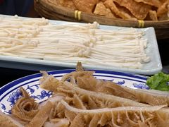-青岛小羔羊火锅(李村公园店)