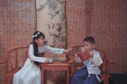 -汉仪华裳汉服馆(打浦桥店)