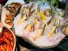 -三人行骨头王火锅(长寿店)