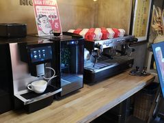 -HIGH FIVE哈福手工汉堡(桂林路店)