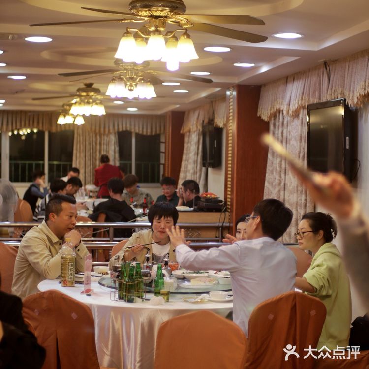 泉州闽南本地人都爱去的海鲜酒楼