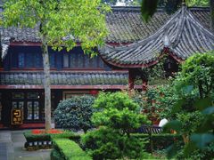 -峨眉山报国寺