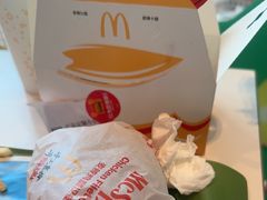-麦当劳(假日广场店)