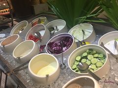 -海口绿发希尔顿酒店-田园汇自助餐·三文鱼·海鲜