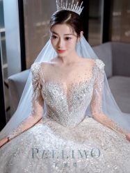 -派丽莫Pellimo原创设计婚纱品牌