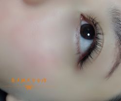 -爱美睫美甲会馆