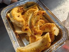 -周震馄饨