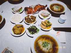 -松鹤面馆·古法焖肉面(观前店)