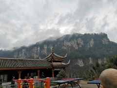 -峨眉山报国寺