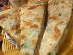 葱花饼-遇见小院—虹鳟鱼•农家菜(怀柔店)