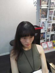 -发朵Hair 烫染沙龙