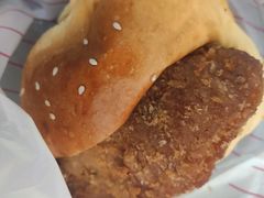 -金狮饼店(关闸马路店)