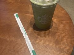 -星巴克臻选(广州高德置地秋广场店)