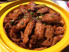 -多嘴超级肉蟹煲(欧亚卖场店)