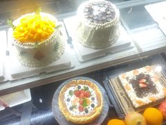 -金马门国际美食百汇(珞喻路店)