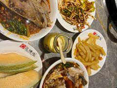 -忘情水鱼头·鲜鱼火锅(滨江中路店)