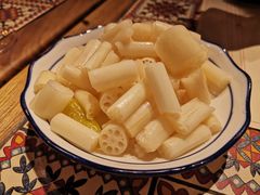 绝味藕尖-酒肆浅葱•烧烤•龙虾•排档(卓悦intown店)