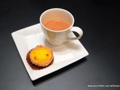 奶茶配蛋挞-8餐厅(新葡京酒店)