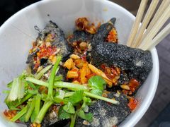 -黑色经典臭豆腐·湖南特产(步行街店)