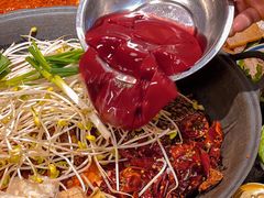 -四小区火锅·巷子里的重庆火锅(花照壁店)