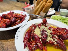-叶派龙虾•招牌香辣蟹·海鲜(中海国际店)