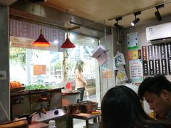 大堂-两勺子一碗口水鸡拌面
