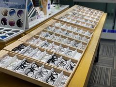 -鲸渝眼镜·浅目视光(春熙路店)