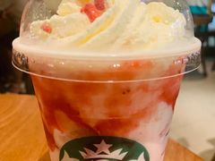 草莓星冰乐-星巴克(扬州珍园店)