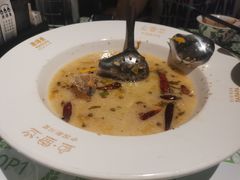 -渔语鱼新川菜Bistro(万象天地店)