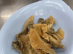 炸鱼皮-榮泰米粉湯(Left Shop)