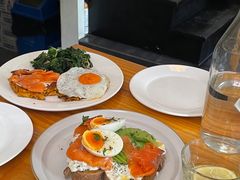 三文鱼红薯饼-Egg•Allday Brunch(襄阳北路店)