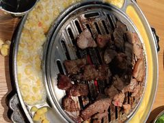 -青瓦炭韩潮烤肉(花园道店)