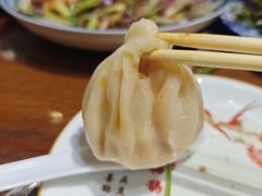 -老长江路灌汤包(天津路总店)